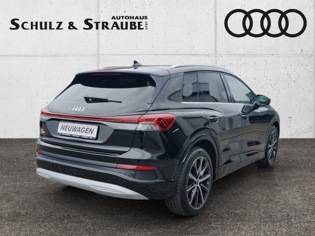 Q4 45 e-tron 210 kW KLIMA LED NAVI LEDER ALU