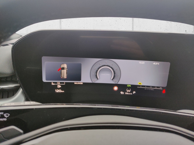 Q3 SUV TFSI 110 kW S tronic KLIMA LED NAVI ALU