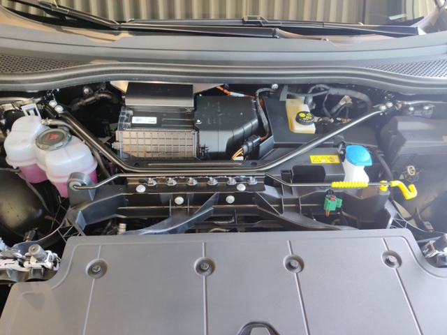 Q4 SUV e-tron performance 210 kW KLIMA LED NAVI 