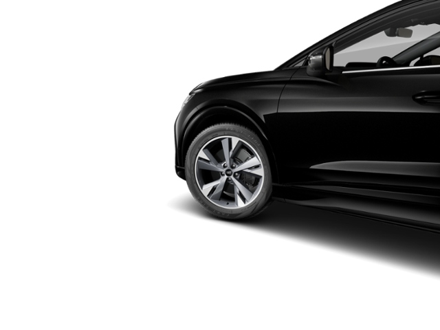 Q4 SUV e-tron performance 210 kW KLIMA LED NAVI 