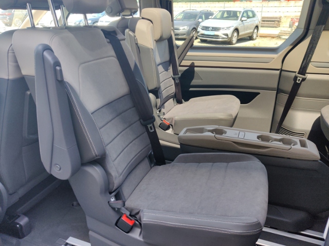 T7 Multivan KLIMA LED NAVI ALU LÜ