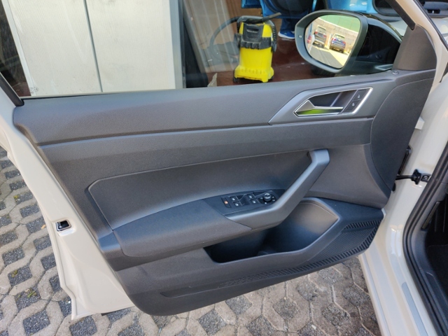 Taigo R-Line 1,0 TSI 85 kW DSG KLIMA LED NAVI