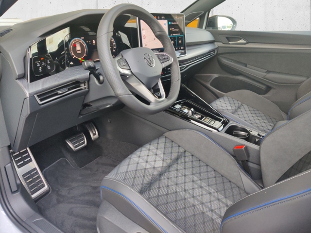 Golf Variant R-Line 1,5 eTSI 110 kW