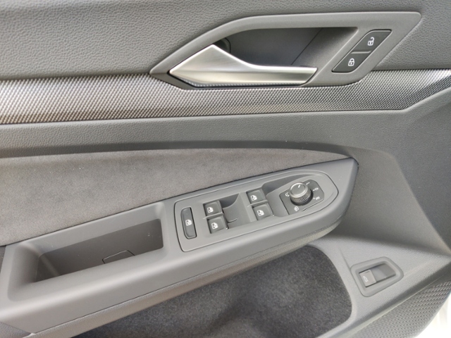 Golf Variant R-Line 1,5 eTSI 110 kW