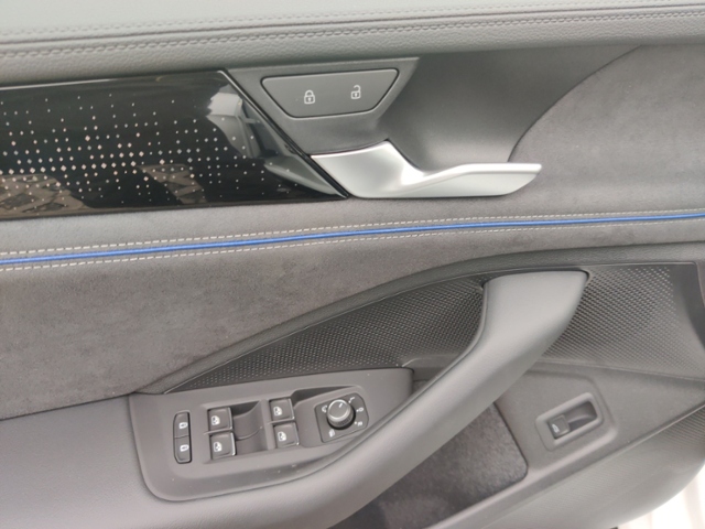 Passat R-Line 2,0 TDI 142 kW DSG 4MOTION