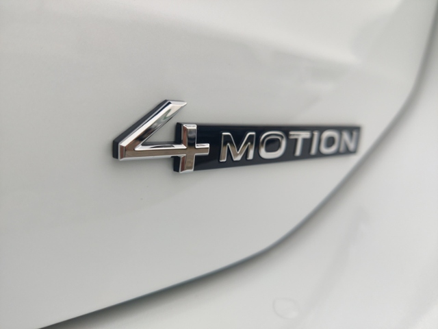 Passat R-Line 2,0 TDI 142 kW DSG 4MOTION