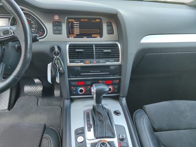 Q7 3.0 TDI quattro verkauf nur an Händler  3.0 T