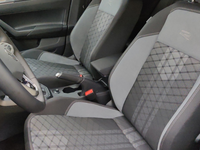 Polo R-Line 1,0 l TSI 85 kW (116 PS) 7-Gang-Dopp