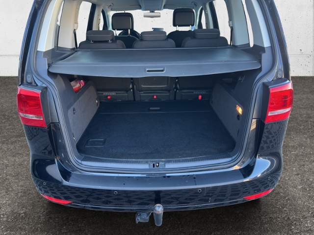 Touran 2.0 TDI Cup KLIMA XENON NAVI ALU