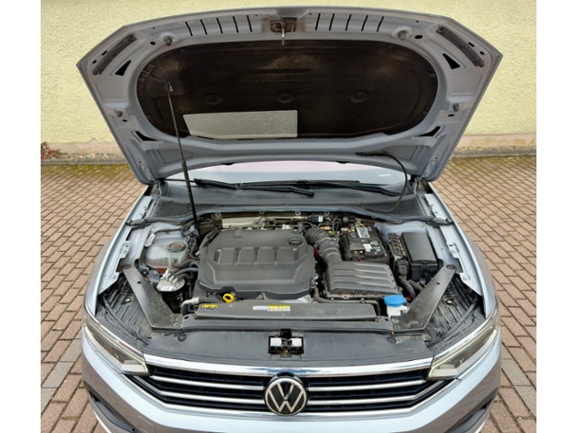 Passat Variant Elegance 2.0TDI 200PS DSG Matrix 