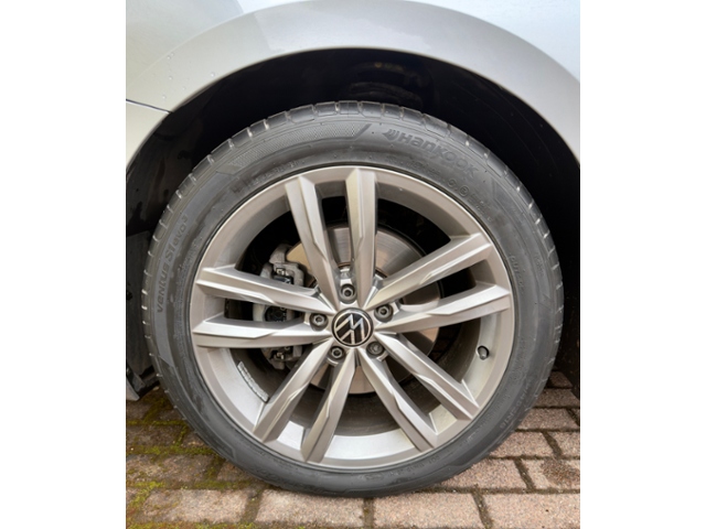 Passat Variant Elegance 2.0TDI 200PS DSG Matrix 