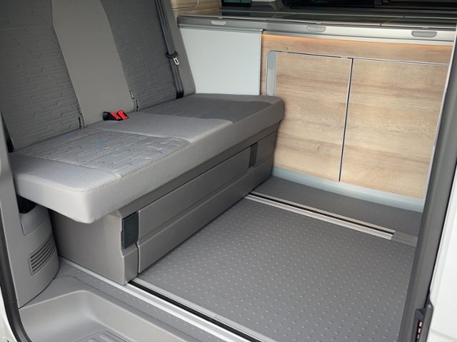 T6.1 California Ocean 2,0 TDI 150 kW Dachbett Kü